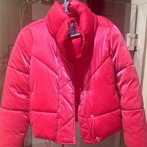 GAP Women's Vibrant Red Puffer Coat
